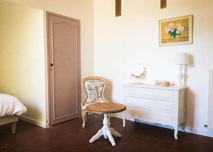 Le Domaine De Grillemont Crisse